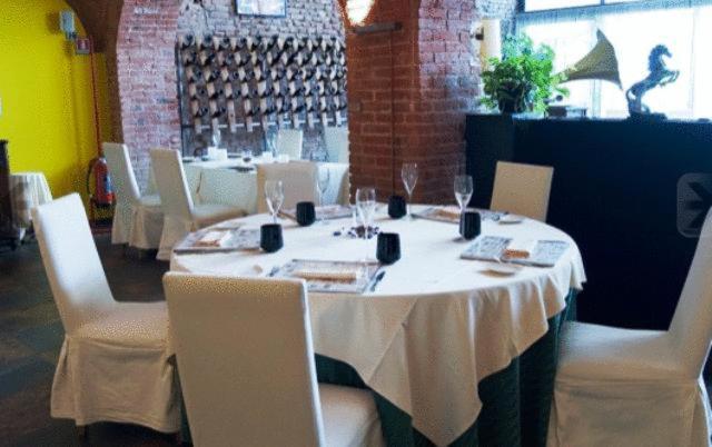Albergo Cavallino 토르토나 외부 사진
