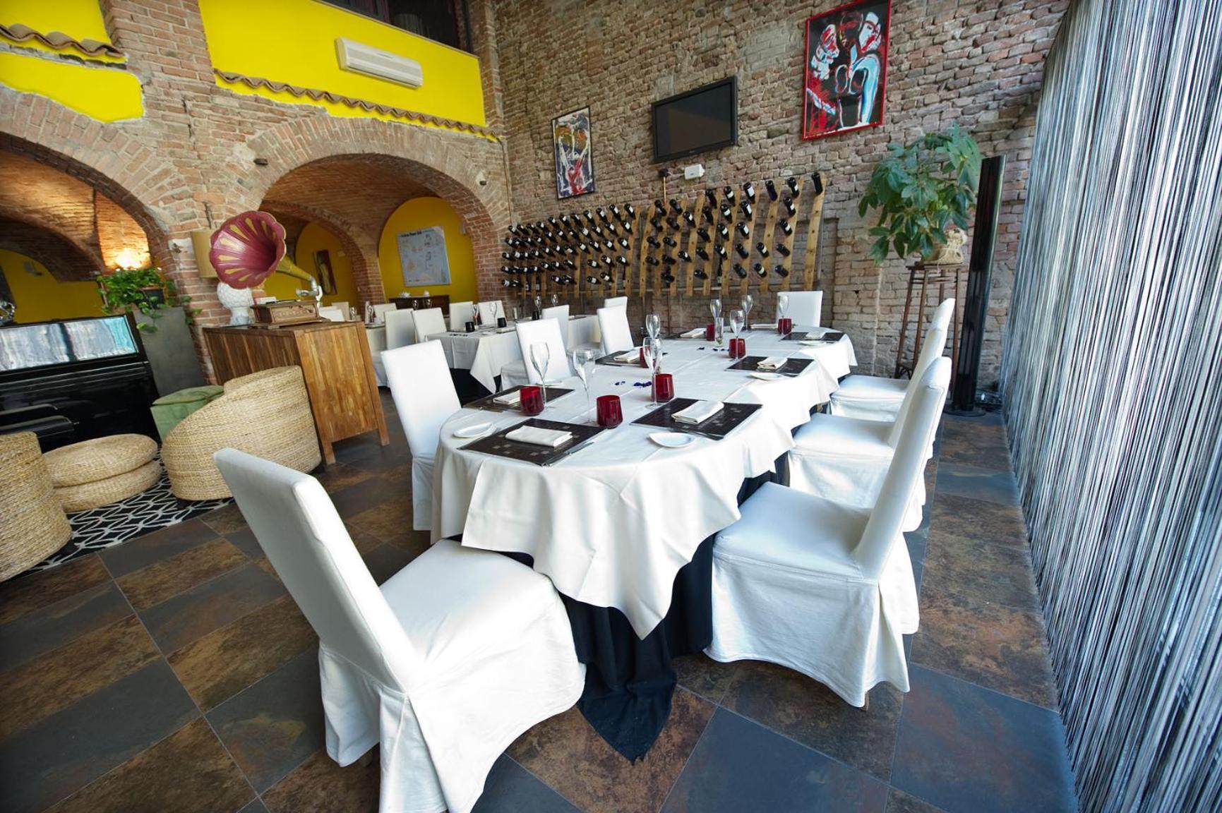 Albergo Cavallino 토르토나 외부 사진