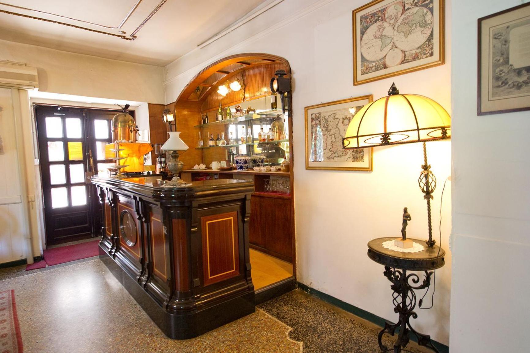 Albergo Cavallino 토르토나 외부 사진