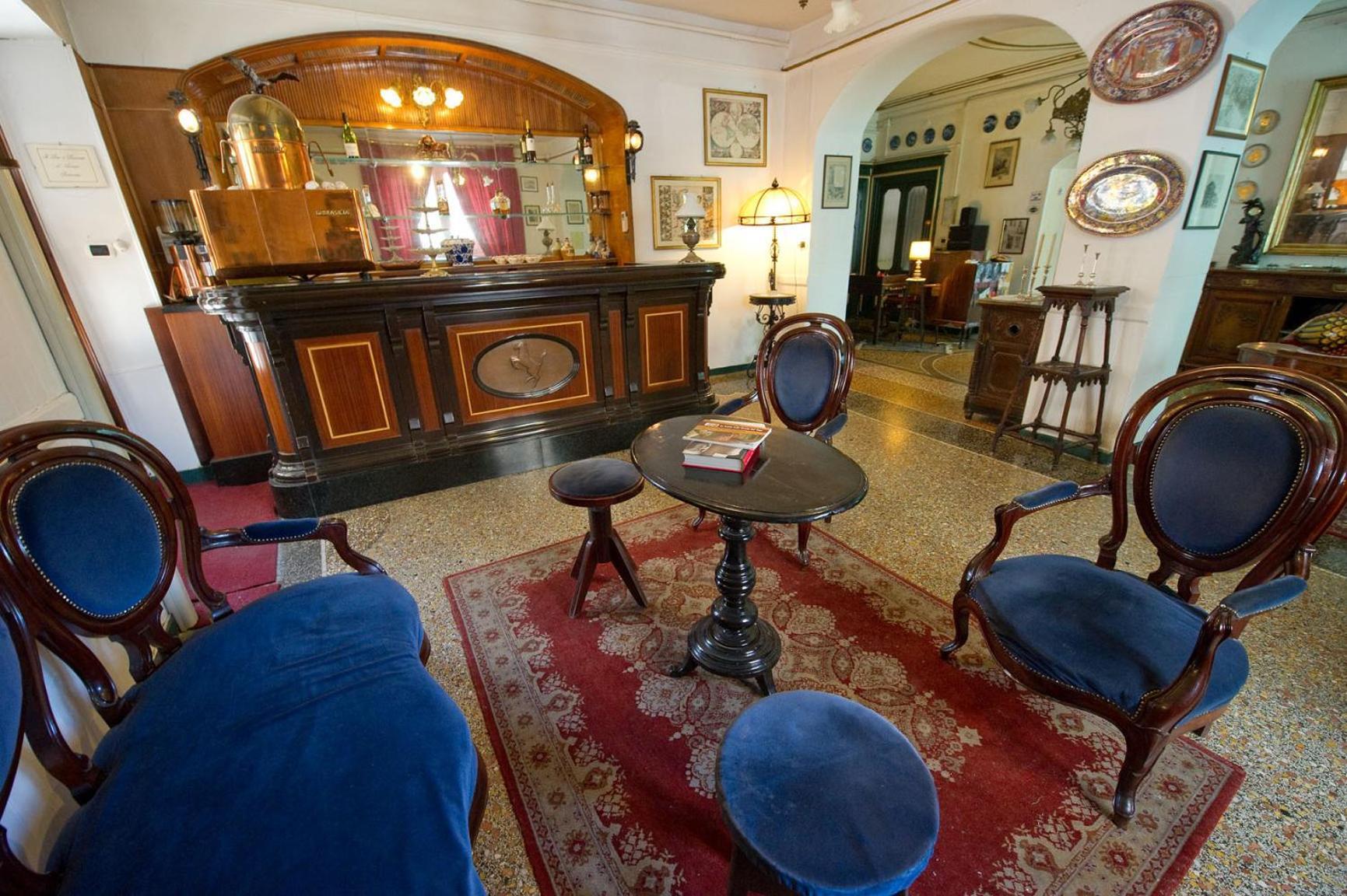 Albergo Cavallino 토르토나 외부 사진