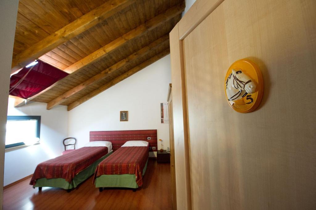 Albergo Cavallino 토르토나 객실 사진